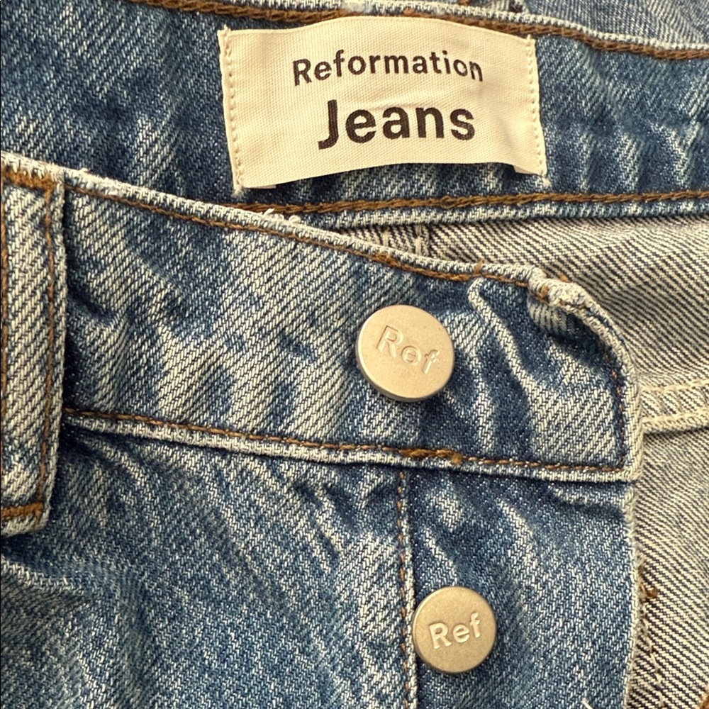Reformation Classic Blue Jeans Button Fly 24